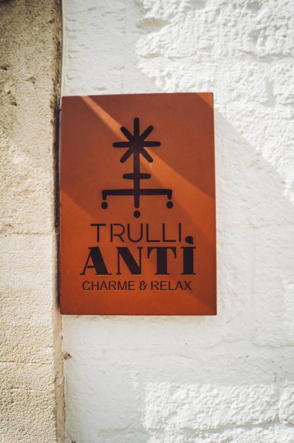 Trullo Syrah-Trulli Anti Charme & Relax Bed & Breakfast Alberobello Exterior photo